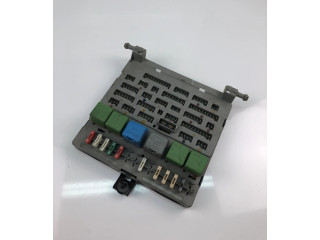 Pojistková skříňka Peugeot 309 1993