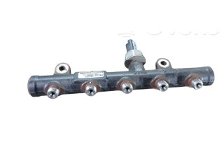 Топливная рампа 9681649580   Volvo C70  