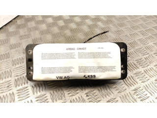 Подушка безопасности пассажира 8V0880204D, 0589P1000089   Skoda Octavia Mk3 (5E)