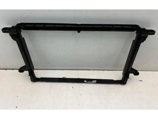 Диффузор 4KE121360G Audi e-tron