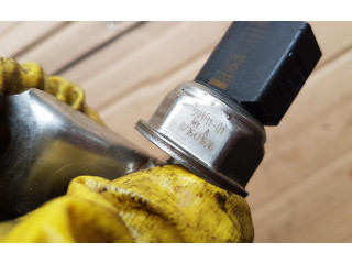 Vstřikovací lišta 7535897   BMW 3 E90 E91     