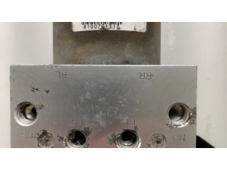 Блок АБС MR289380, KL261 Mitsubishi Space Wagon 1999-2004 года