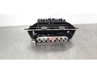 Блок управления климат-контролем 9823457080, 9823457180   Peugeot 2008 II