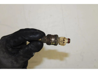 Vstřikovač Suzuki Samurai pro benzínový motor 2.0