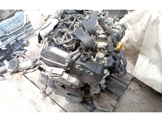  Поршень CRKB,CXXB,DBKA 04L107065D001, 04E198401S  Skoda Octavia Mk3 (5E)  