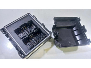 Блок предохранителей 2434802, JX6T14D068AD   Ford Focus    