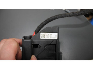   Pojistková skříňka 7L6915469A   Volkswagen Transporter - Caravelle T6 2019