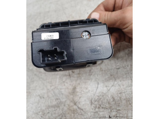 Блок управления 39979219, 02W35T   Volvo XC90