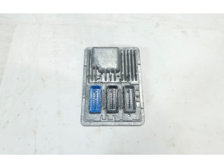 Блок управления двигателя 12697902, 811839393   Chevrolet Camaro