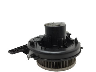 Вентилятор печки    6R1819015   Skoda Rapid (NH)