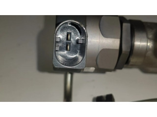 Топливная рампа 0445214371, 857924001   BMW 5 G30 G31 2.0 