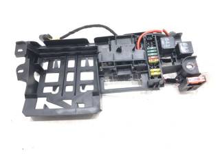 Блок предохранителей  4E0971845   Audi A8 S8 D3 4E    