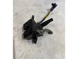 Zámek zadních dveří    Toyota Yaris 2007