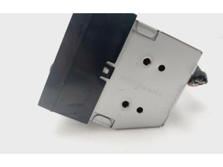 Дисплей    MR381289   Mitsubishi Space Star