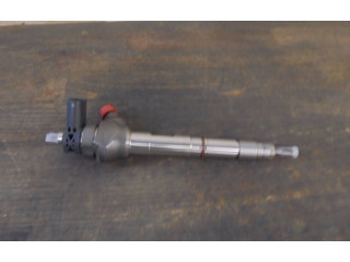 Vstřikovač 04L130277AC, 0445110469 Skoda Octavia Mk3 (5E) CRMB