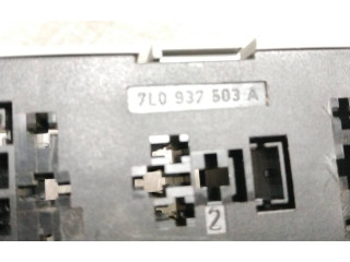 Pojistková skříňka 7L0937503A Porsche Cayenne (9PA) 2005