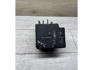 Блок АБС 7M3907379B, S0U0B04B03 Ford Galaxy 1995 - 2000 года