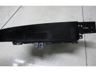 Дисплей    BDG7611J0   Mazda 3 II