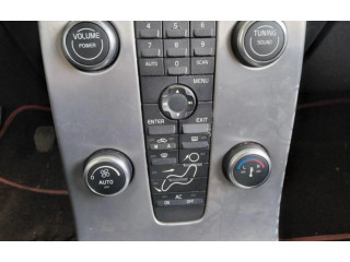 Блок управления климат-контролем    Volvo C30