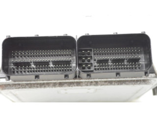 Блок управления двигателя 391002U205 KIA Ceed