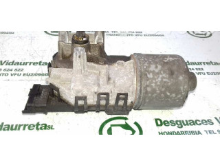 Двигатель стеклоочистителей Renault Twingo II  2007 - 2014 года       