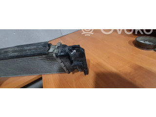 Интеркулер  98065198168   Volkswagen Golf VII 