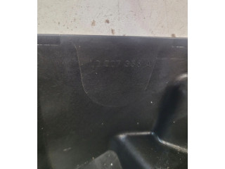   Pojistková skříňka 7L0907355A   Audi Q7 4L 2008