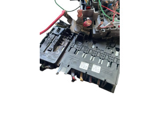 Блок предохранителей 6G9T14N073BA Ford Galaxy