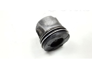  Поршень с шатуном  81L79  Volvo XC90  