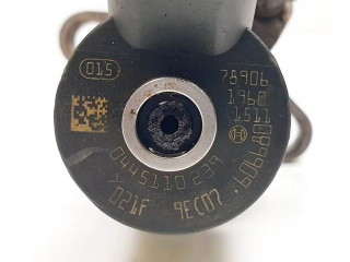 Vstřikovač 0445110239   Citroen Berlingo    9HX 