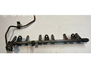 Топливная рампа Lexus IS 200-300 2.0