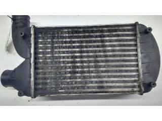 Интеркулер  37391202, INTERCOOLER   Alfa Romeo SZ 1.9