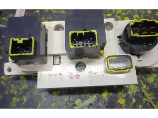 Модуль блока управления кондиционером    KIA Shuma