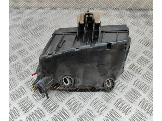 Блок предохранителей 5Q0937125B, 5Q0937132B   Skoda Octavia Mk3 (5E)    