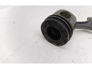 Генератор 0125711028, A0009063322   Mercedes-Benz A W176 2.1     