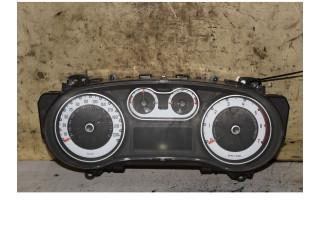 Панель приборов 52003379   Fiat 500L       