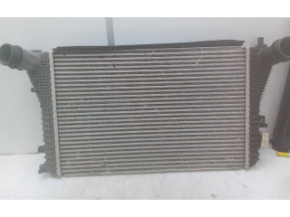 Интеркулер 1K0145803CA Volkswagen Caddy