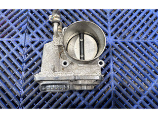 Vstřikovací lišta 2203036030, 3F28 Lexus IS III XE30 S2ARE30