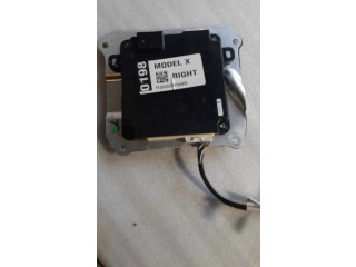 Vstřikovací lišta 105018300D, 0317FM0004038   Tesla Model X     