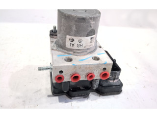 Блок АБС 476605713R   Renault  Clio IV  2012 -  года