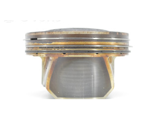 Píst 234102G501, 234102G511 KIA Optima pro benzínový motor 2.4 G4KJ