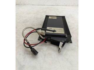 Блок управления 14111AP04, 10025647   Volvo V70