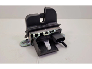 Замок багажника 2G6.827.505.B    Volkswagen Polo 2002 - 2005 года