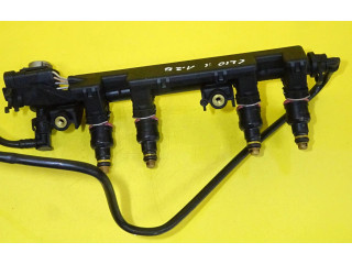 Топливная рампа 7700108667, 7700109066 Renault Clio II