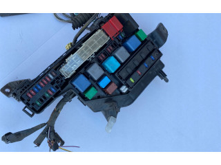 Pojistková skříňka Toyota Prius (XW20) 2015