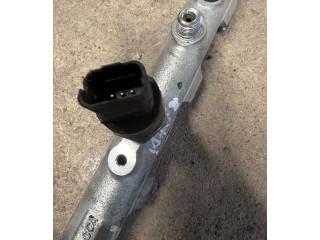 Vstřikovací lišta 028100228, 0445214017   Peugeot 607     