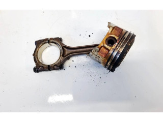 Поршень с шатуном Mitsubishi Carisma