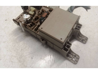 Блок предохранителей 8264113040, 2323000231   Toyota Corolla Verso E121    