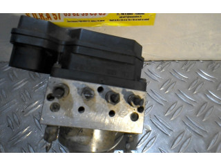 Jednotka ABS 476008H710 Nissan X-Trail T30 2004