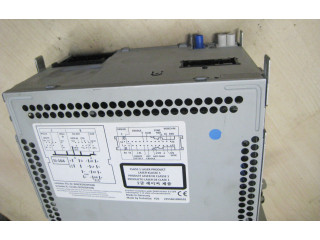 Радио/ проигрыватель CD/DVD / навигация